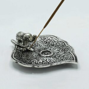 Elephant leaf incense holder